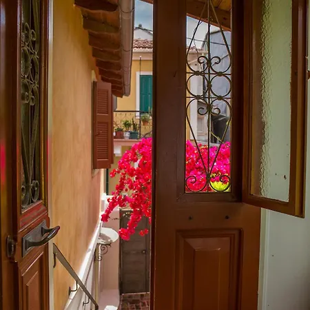 Βίλα Traditional House *